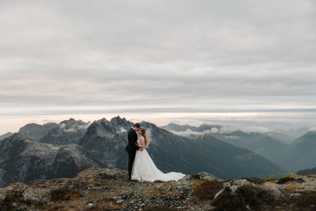 Hiking Elopement on 5040 Peak 